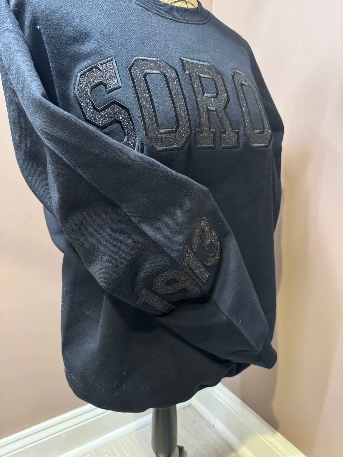 Glitter Embroidery Sweatshirt