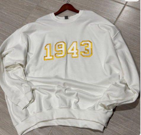 1943 5XLWhite Crew Neck Sweater