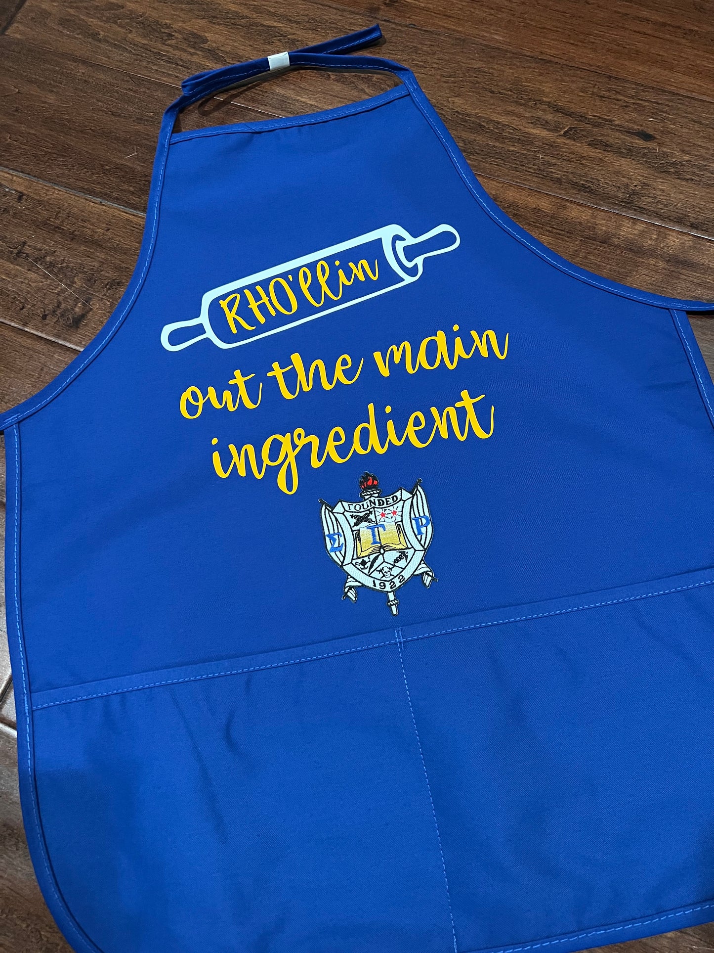 Sigma Apron